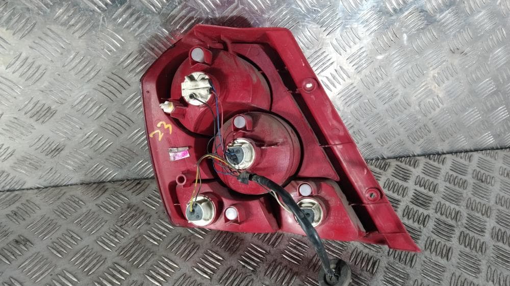 Фонарь задний правый к Chevrolet Kalos (02-11)