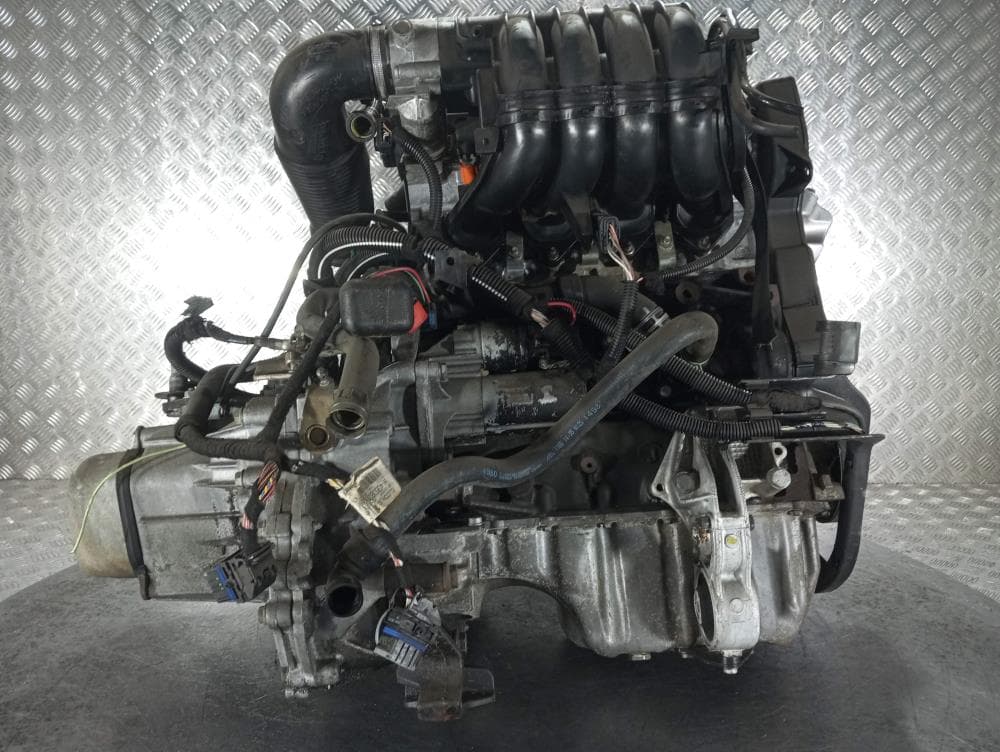 Двигатель к Peugeot 307 (01-05)