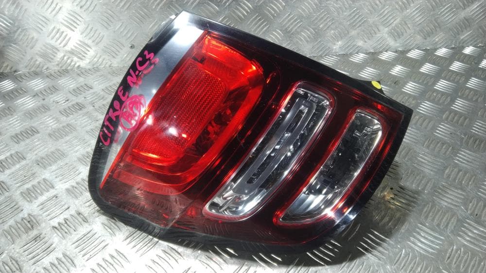 Фонарь задний левый к Citroen C3 2 (09-13)
