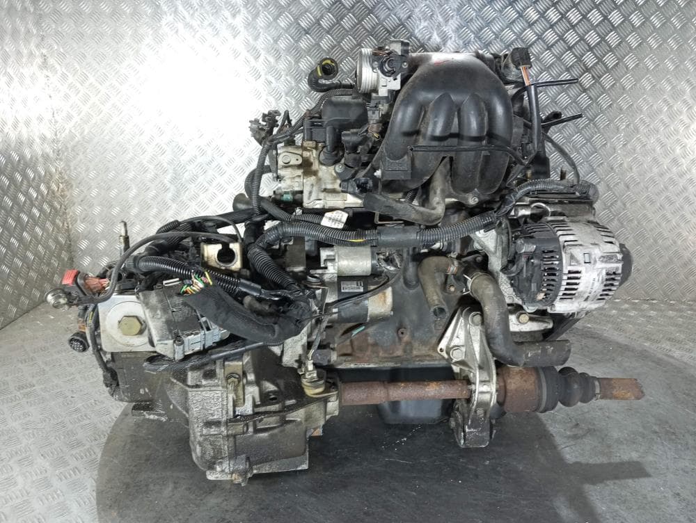 Двигатель к Peugeot 306 (93-03)