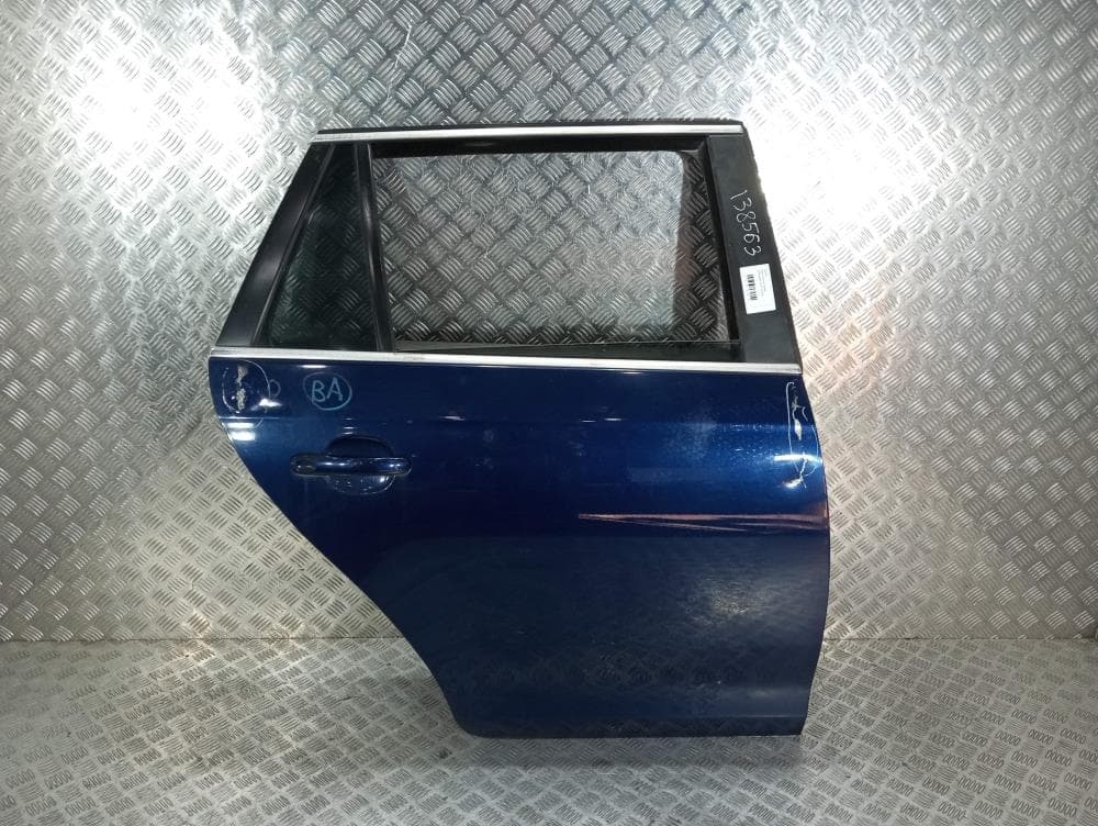 Дверь задняя правая к Volkswagen Golf 5 (03-09)