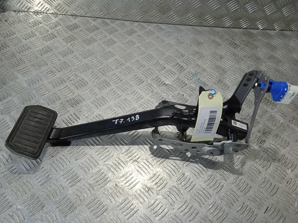 Педаль тормоза к Tesla Model X (15-21)