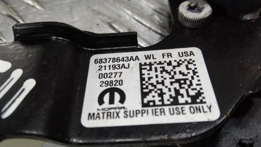 Датчик положения кузова к Jeep Grand Cherokee WL (21-24)