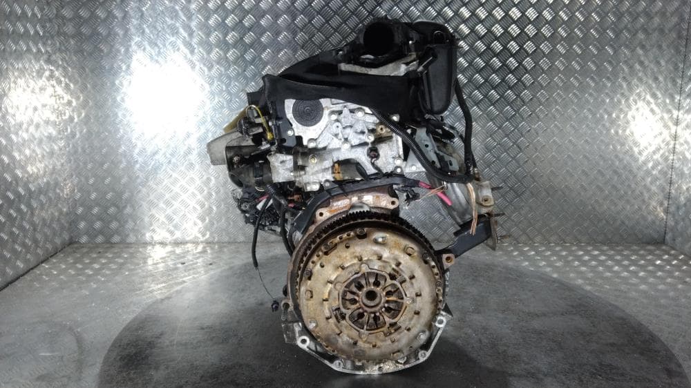 Двигатель к Renault Megane 2 (02-06)