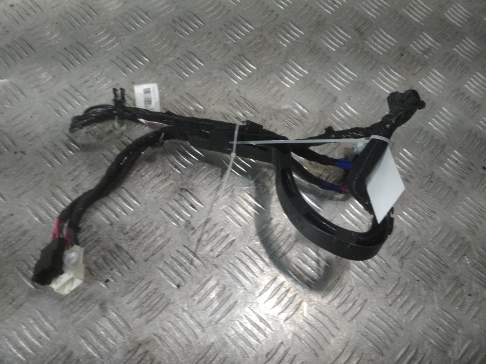 Проводка двери к Tesla Model X (15-21)