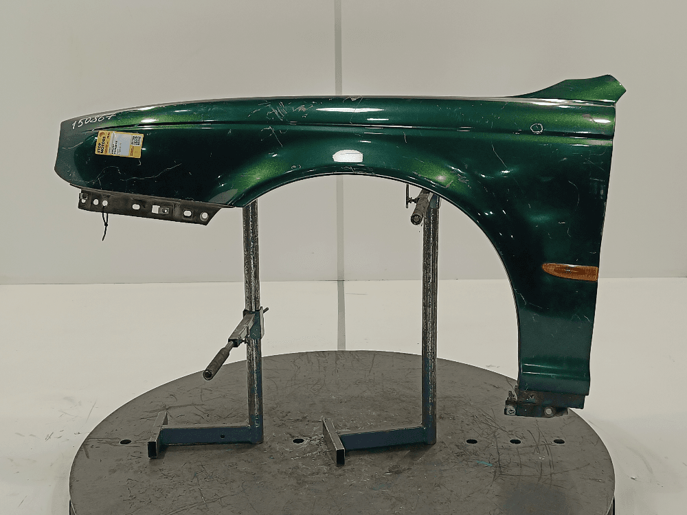 Крыло переднее левое к Jaguar X-Type (01-07)