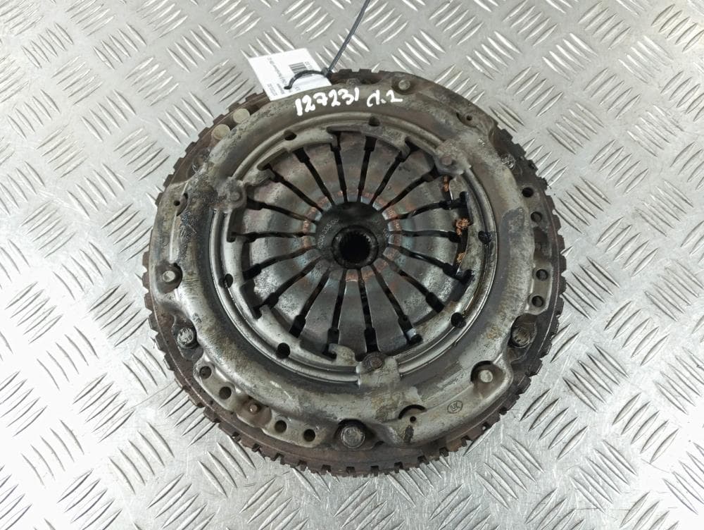 Маховик к Renault Clio 3 Рестайлинг (09-12)