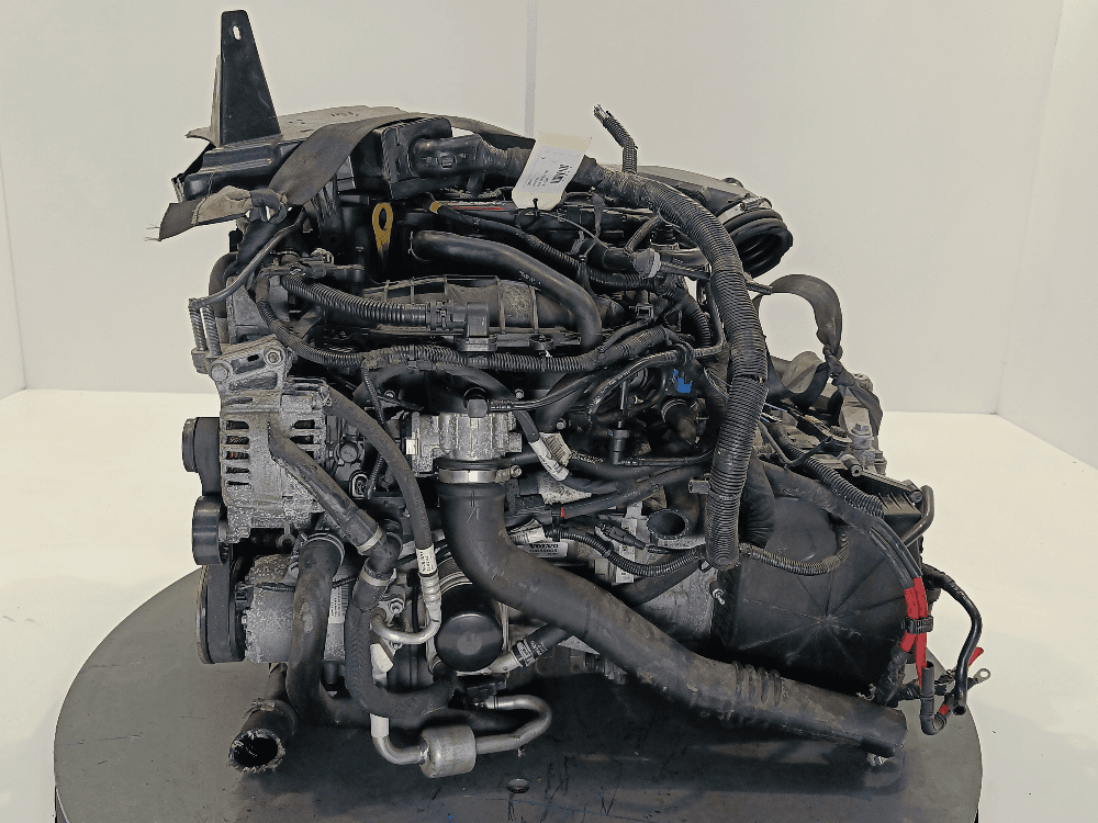 Двигатель к Volvo V40 2 (12-16)