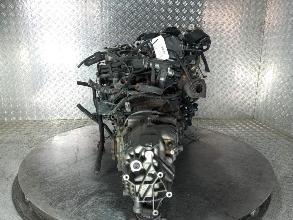 Двигатель к Audi A4 B6 (01-05)