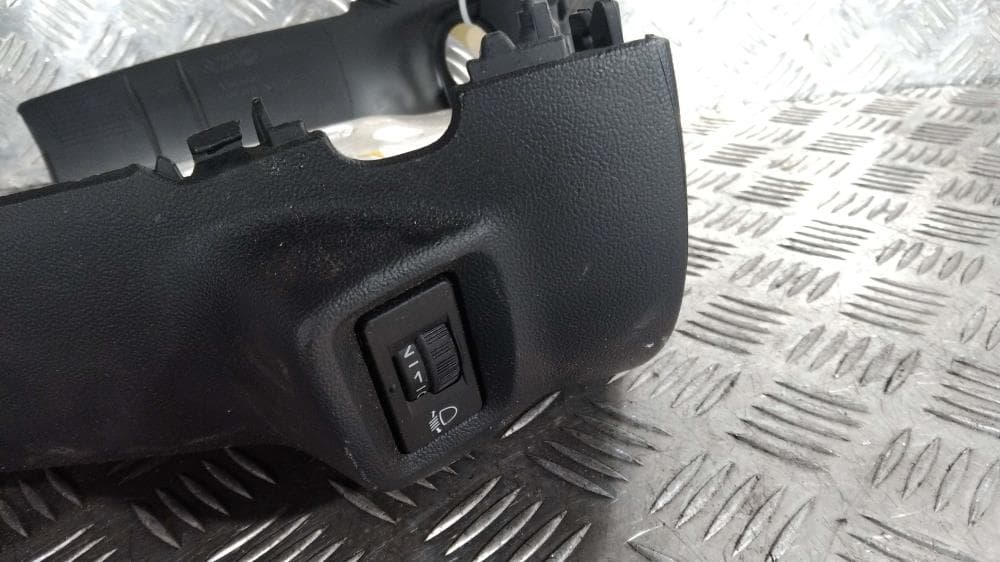 Кожух рулевой колонки к Citroen C5 2 (08-16)