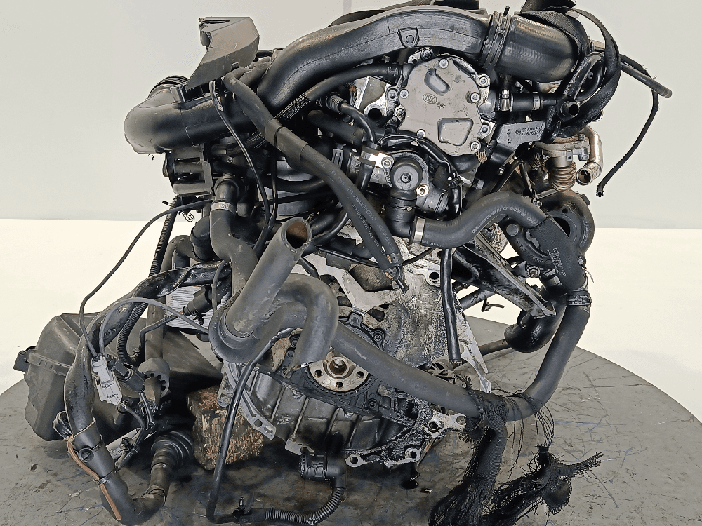 Двигатель к Audi A4 B6 (01-05)