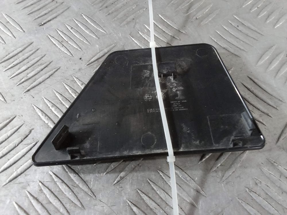 Пластик к Tesla Model 3 (17-21)