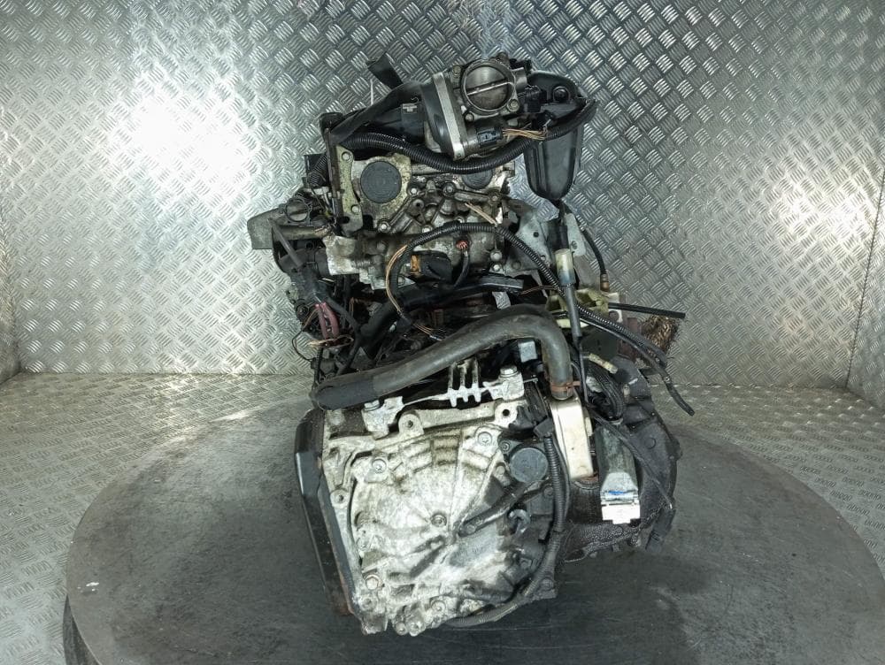 Двигатель к Renault Megane 2 (02-06)