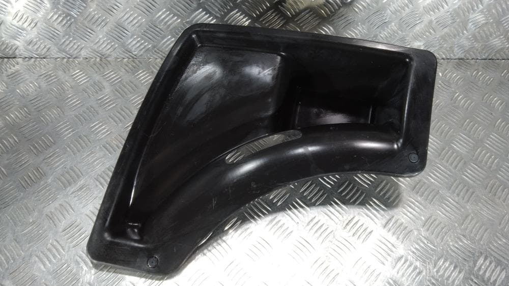 Пластик багажника к Jeep Grand Cherokee WL (21-24)