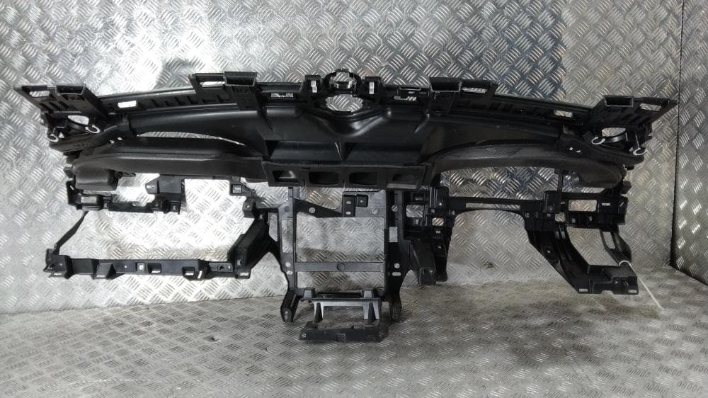 Панель передняя салона (торпедо) к Tesla Model X (15-21)