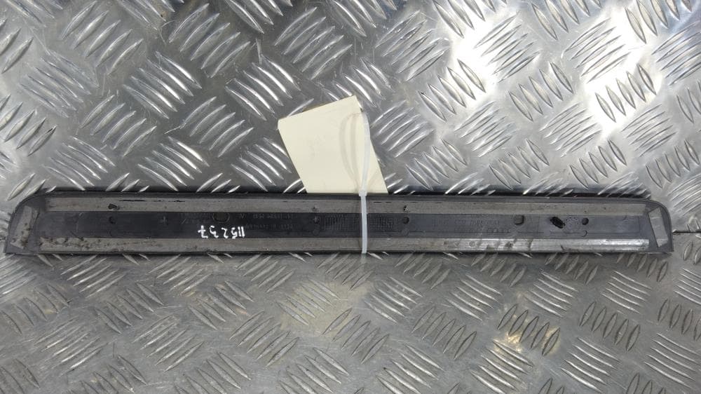 Накладка на порог к Audi A4 B8/8K (07-11)