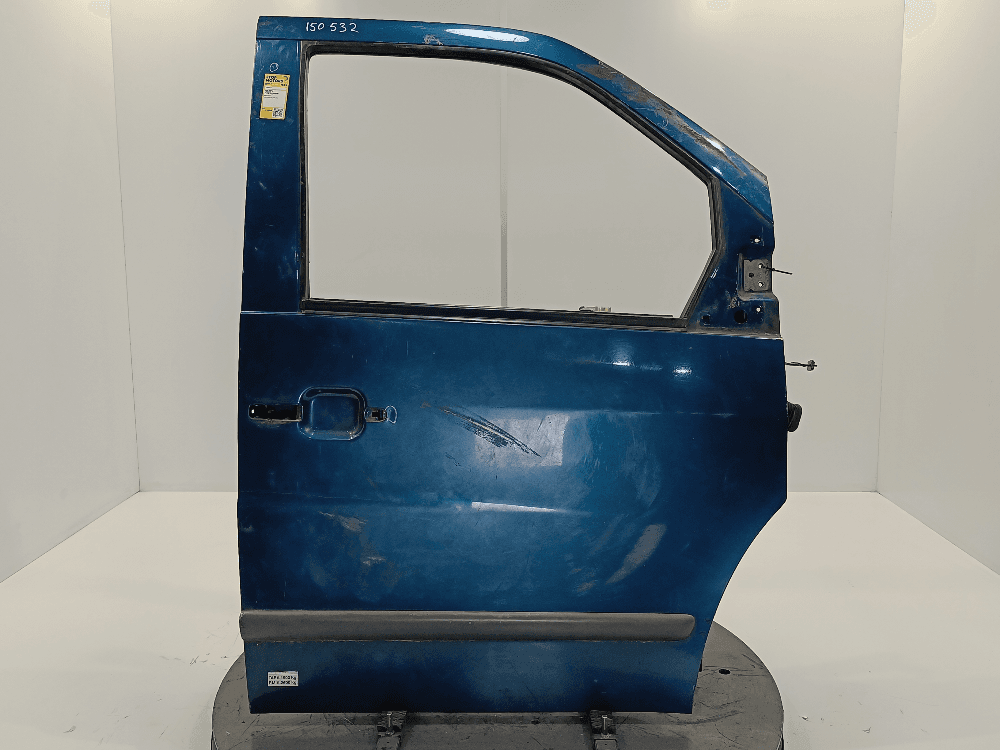 Дверь передняя правая к Mercedes Vito W638 (96-03)
