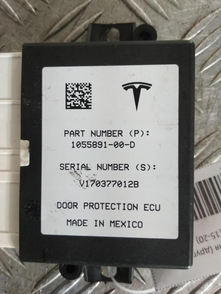 Блок управления (другие) к Tesla Model X (15-21)