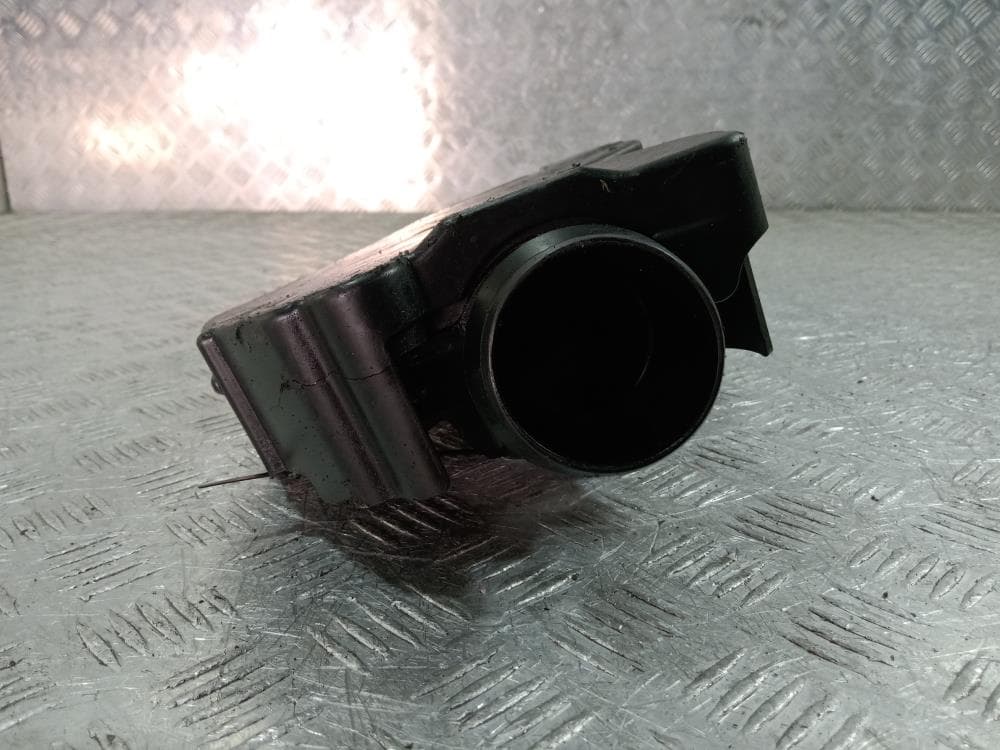 Патрубок воздушного фильтра к Mercedes E Class W212/S212/C207/A207 Рестайлинг (13-16)