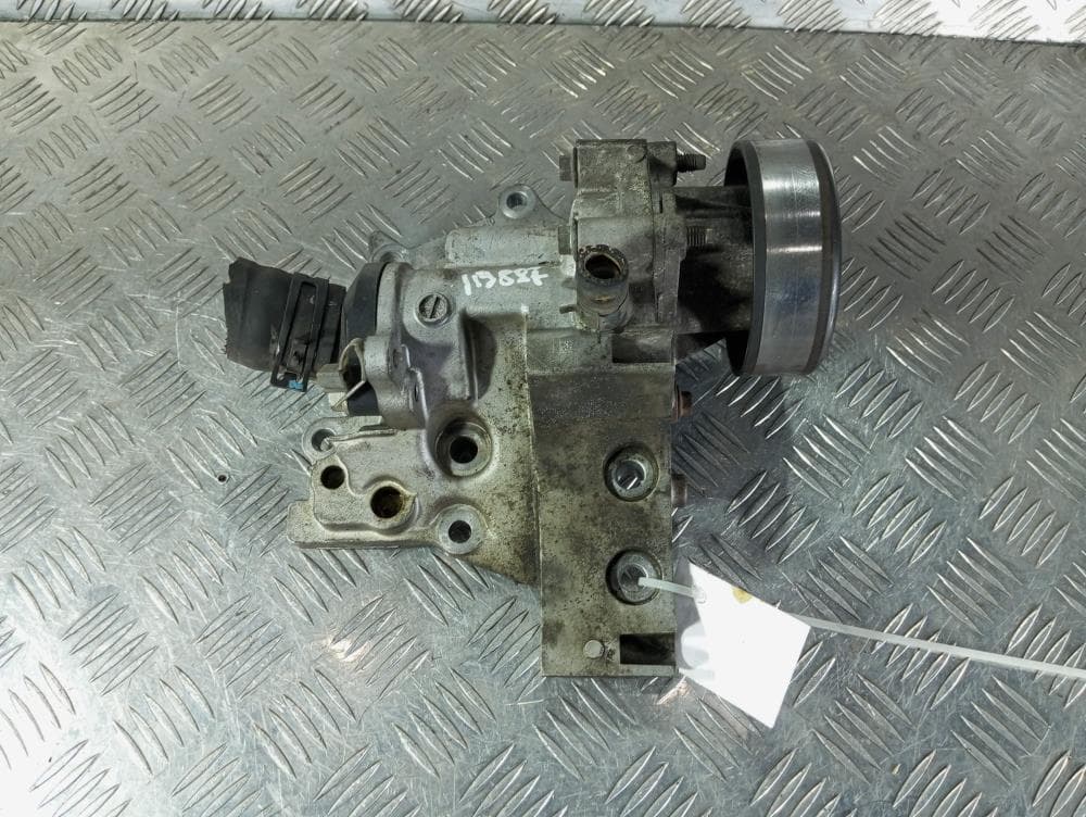 Помпа к Nissan  Serena C25 (05-12)