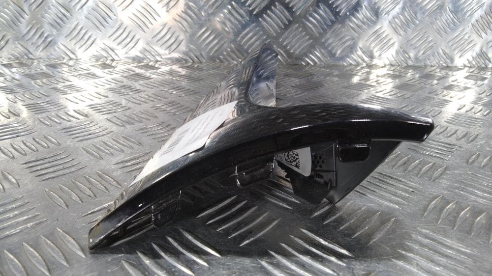 Молдинг крышки багажника к Jeep Grand Cherokee WL (21-24)
