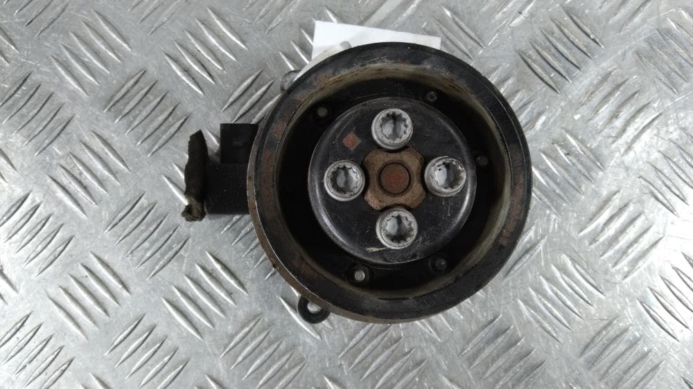 Помпа к Volkswagen Golf 5 (03-09)