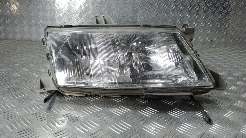 Фара правая к Saab 9-5 1 (97-01)