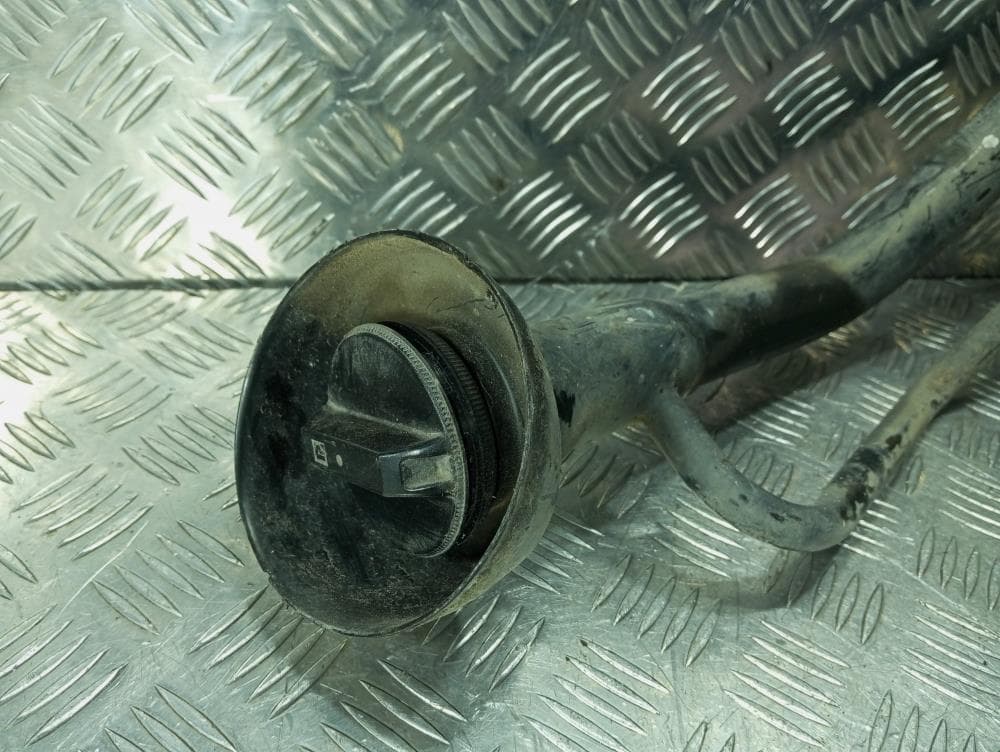 Горловина топливного бака к Nissan  Almera N16 Рестайлинг (03-06)