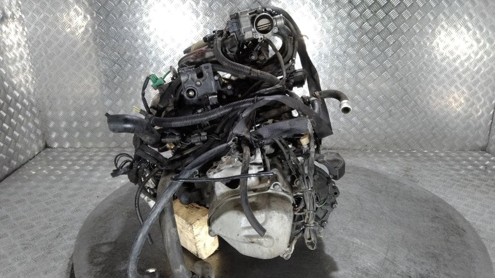 Двигатель к Peugeot 207 (06-09)