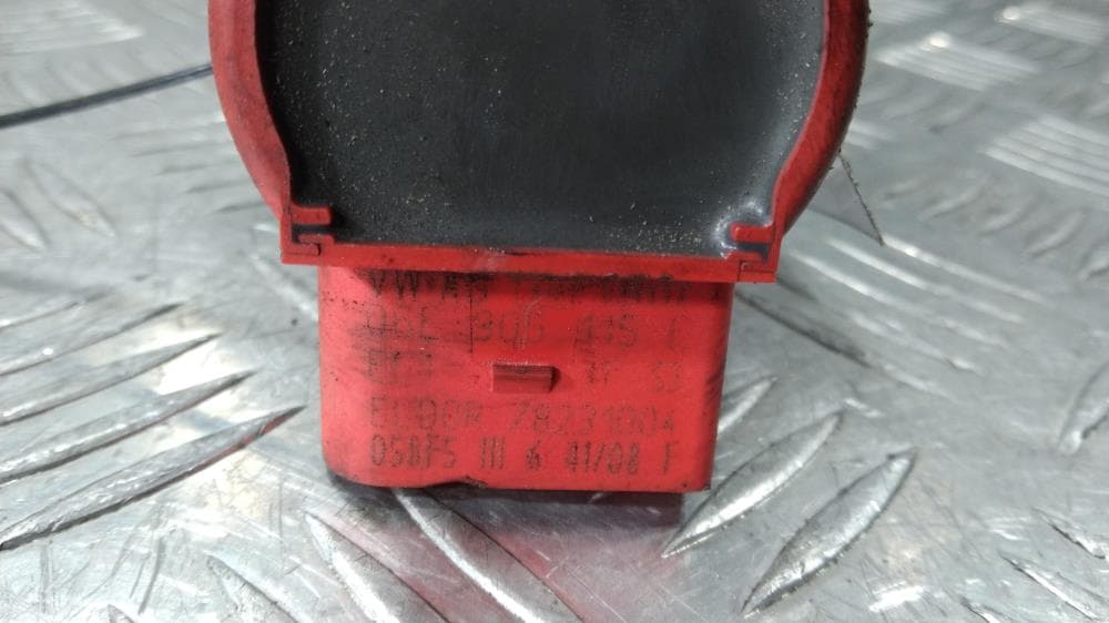 Катушка зажигания к Audi A6 C6/4F (04-08)